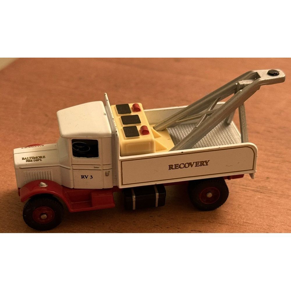 Corgi 1934 Mack 5 ton Breakdown Truck Baltimore Fire Dept. Recovery